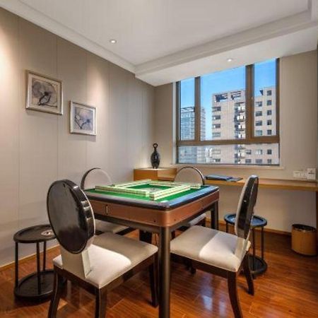 Huana Hotel Minhang Shanghai Exterior photo