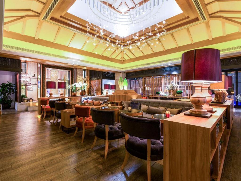 Huana Hotel Minhang Shanghai Exterior photo