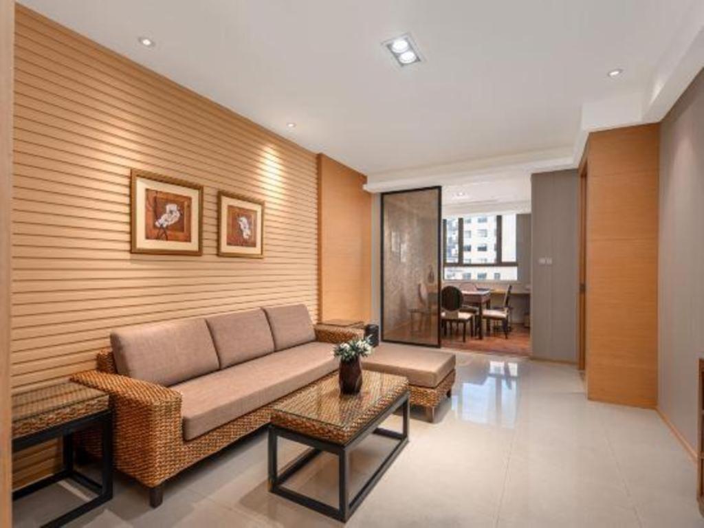 Huana Hotel Minhang Shanghai Exterior photo